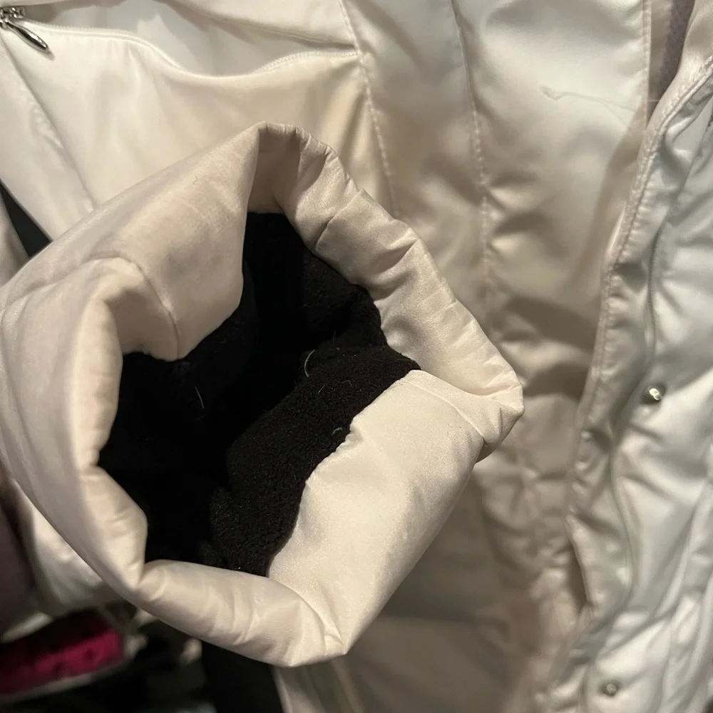 Calvin Klein ski jacket - Picture 6 of 11